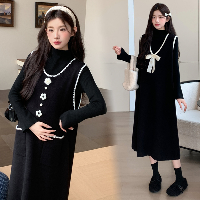 2026 Fall/Winter New Maternity Half-Turtleneck Knit Base Shirt + Loose Slimming Maternity Tank Dress 2026 Fall/Winter New Maternity Half-Turtleneck Knit Base Shirt + Loose Slimming Maternity Tank Dress