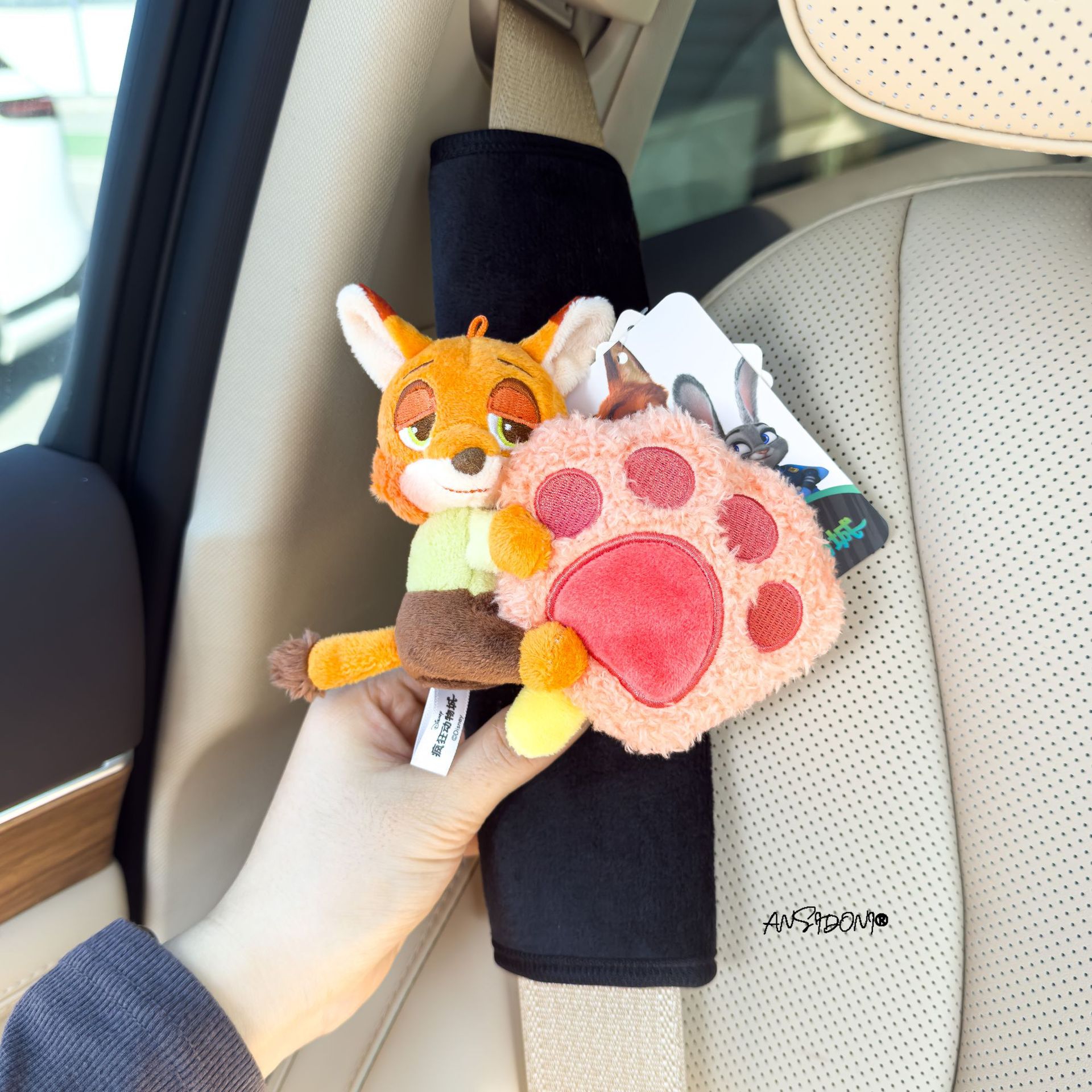 Official Zootopia Judy Nick Car Seatbelt Shoulder Pad Car Seatbelt Cover Car Interior Decoration