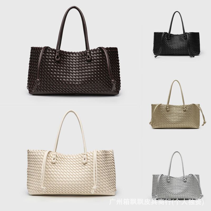 Zr Popular New Niche Commuter Woven Handbag Shoulder Bag Fashion Versatile Large Capacity Tote Bag Mother Bag