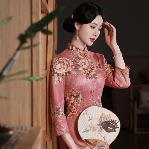 silver pink floral qipao dress chinese dress Suede bronzing mid-sleeve mid-length cheongsam banquet daily improved cheongsam skirt