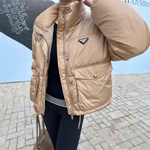 南油高端女装25新款欧美风时髦三角标气质立领面包羽绒棉服
