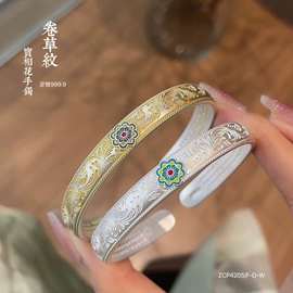 手镯;吊坠;戒指