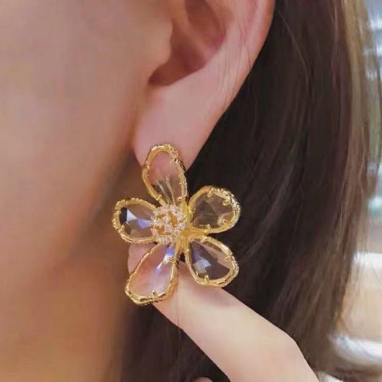 9g Weight Zircon Inlay Material Ear Studs Classification 1 Pair Simple Style Flower Inlay Copper Zircon Ear Studs