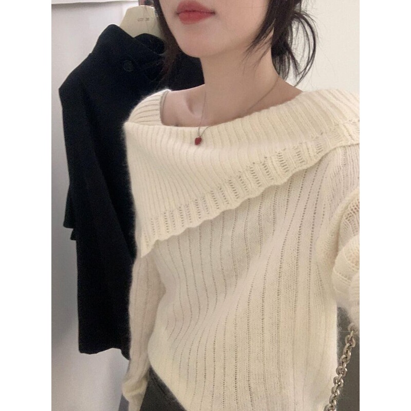 设计感斜肩花朵灰色毛衣针织衫女秋季韩系氛围感穿搭露肩长袖上衣|undefined