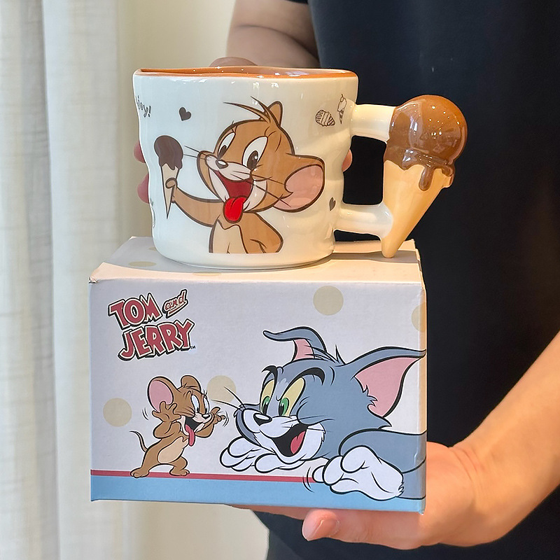 Taza de cerámica de gato y ratón Taza de agua de pareja Taza de regalo de cumpleaños para mujer Agua potable para el hogar Taza de café de oficina
