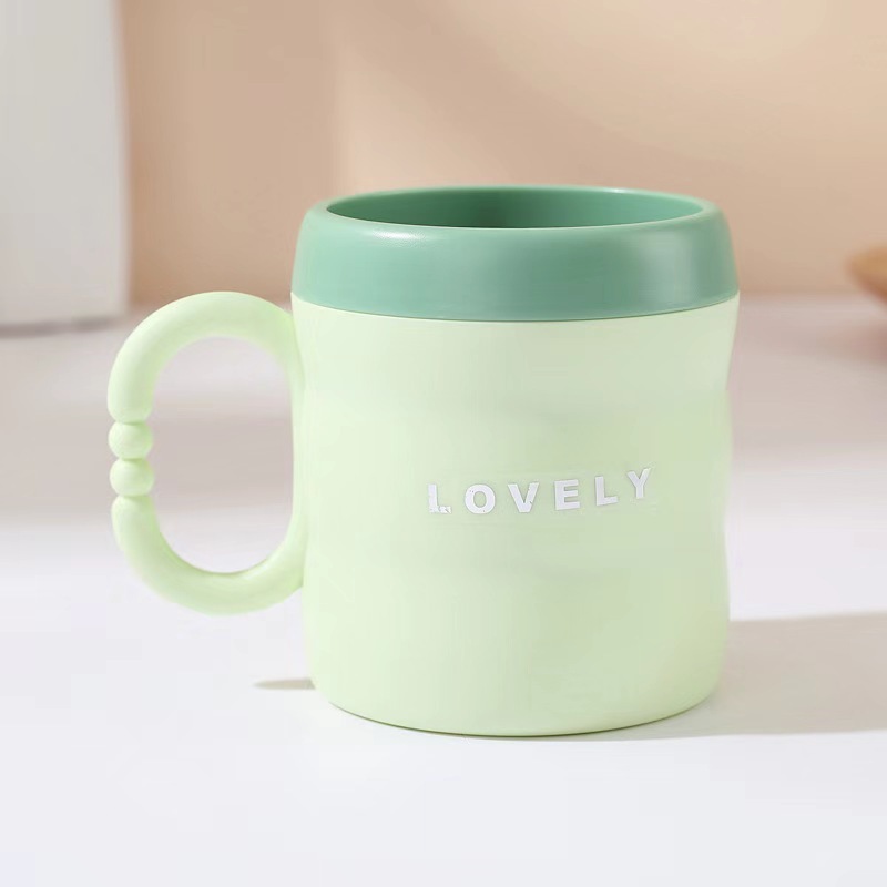 二層うがいカップを厚くして、陶磁器の歯ブラシカップを模した家庭の親子カップカップルの歯ブラシカップを卸売りして代行します。|undefined