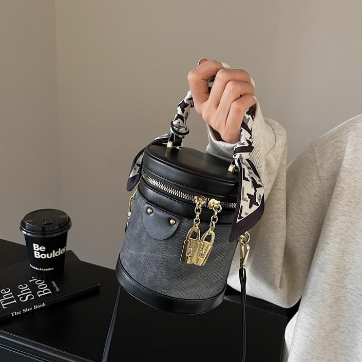 Color contrastante simple bolso de cubo de mano para mujeres 2024 nueva moda versátil mochila mochila de tela extranjera bolso de hombro