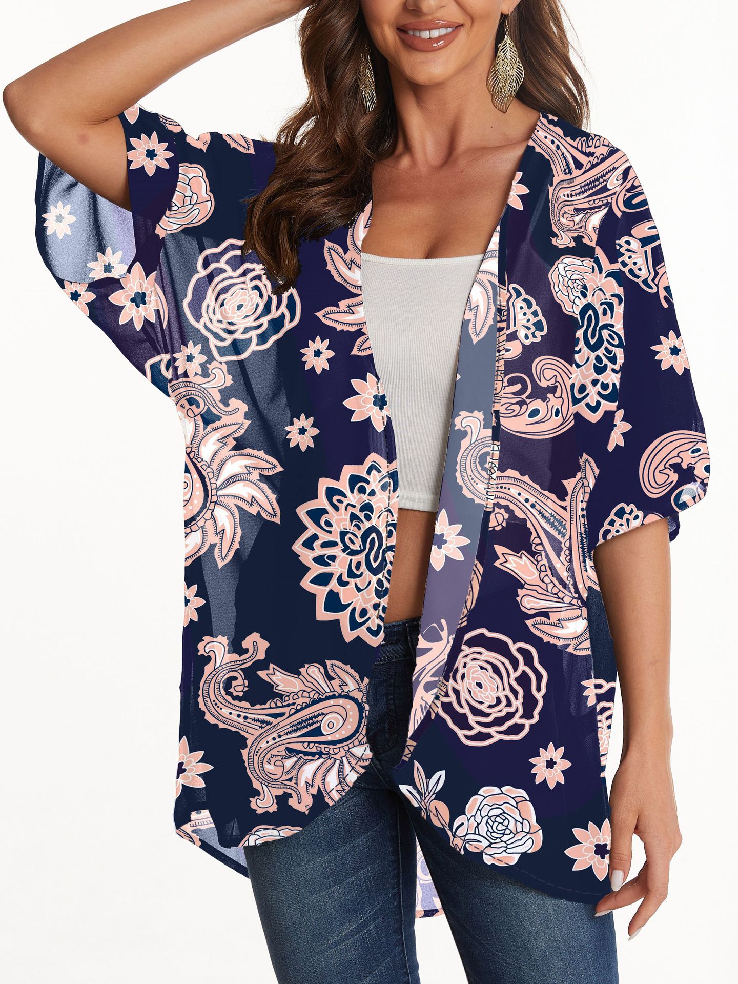 파란색 배경에 핑크 꽃