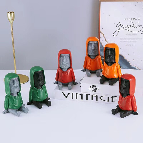 Creative stone figure villain Easter Island Moai personality funny mobile phone stand desktop living room decoration ornaments
