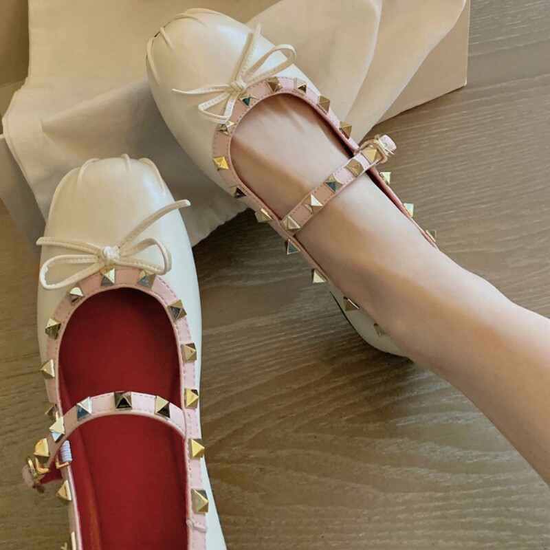 Grape Mom's Same Style in Stock~ Studded Ballet-Style Ruched Round-Toe Low-Heeled Shoes with Bowknot and Single Strap Shallow Pumps Grape Mom's Same Style in Stock~ Studded Ballet-Style Ruched Round-Toe Low-Heeled Shoes with Bowknot and Single Strap Shallow Pumps