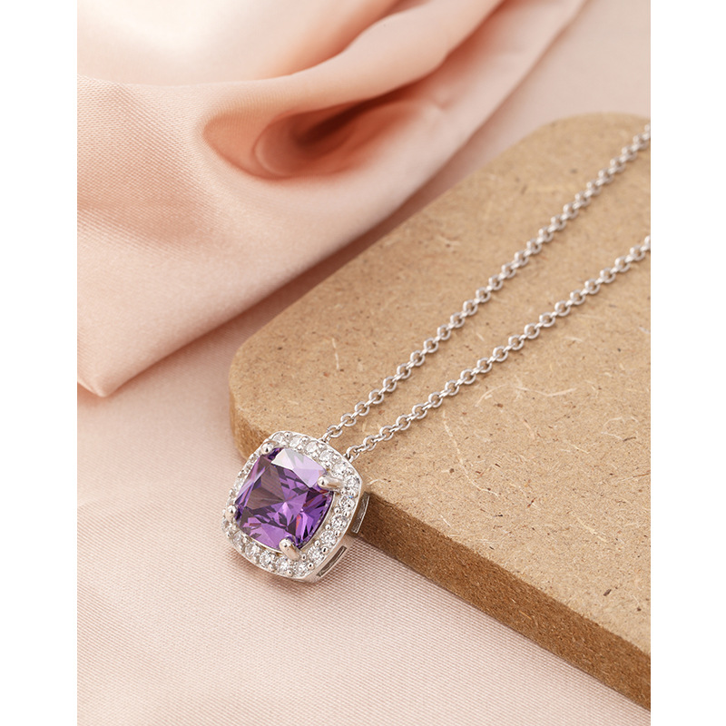 Collar de azúcar de plata de ley 925 Colgante de circón de nicho de lujo ligero femenino 2024 estilo explosivo de alta gama Cadena de clavícula