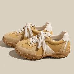 厚い底の6cmの内で高くなる徳訓の靴の女性の2025夏の新型の本革の運動靴のカジュアルな靴の小さい背の阿甘靴