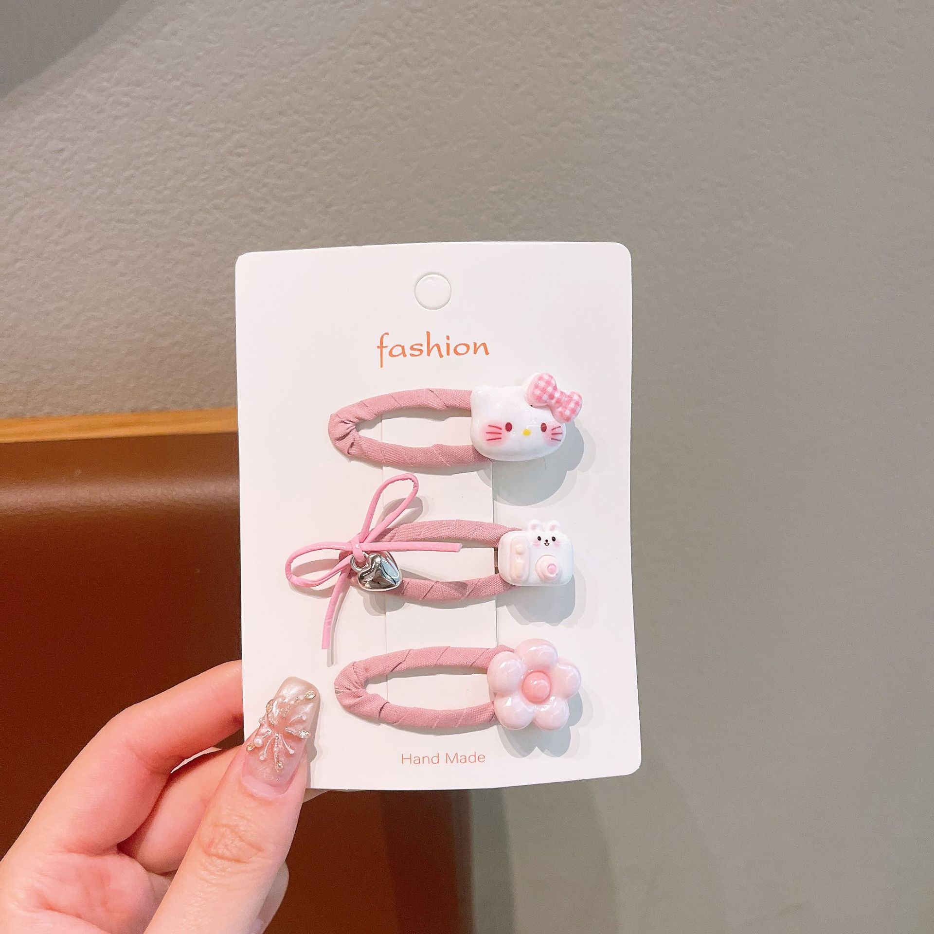 Clip BB para niños lindo cartón de dibujos animados tarjeta de cabello rosa no daña cabello frangeo cabello para niñas joyas de cabello para niñas