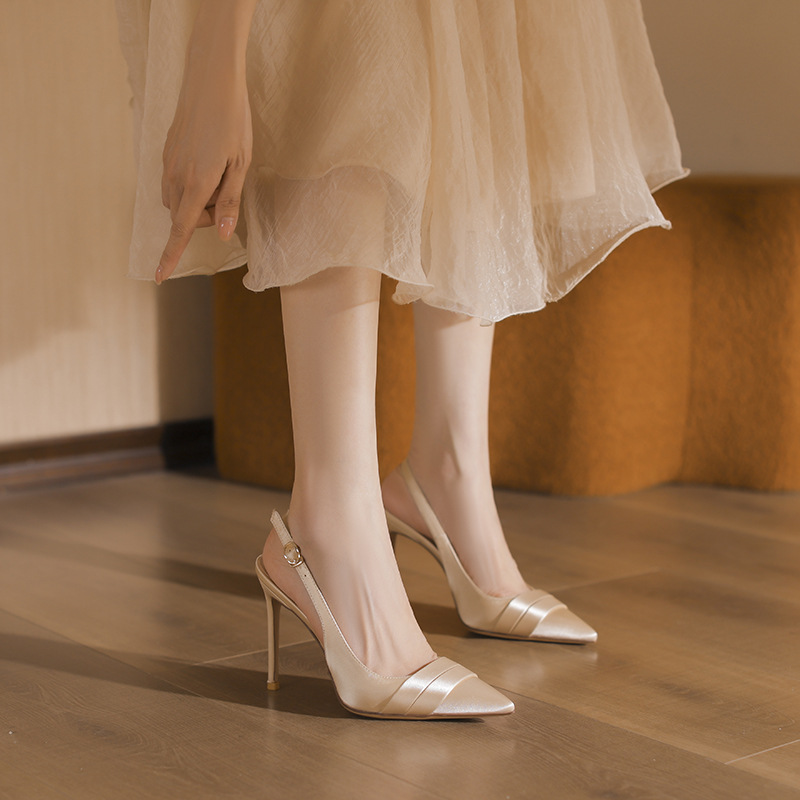 2025 Spring/Summer New Style One-Strap High Heels Elegant Petite Pointed Toe Thin Heel Versatile Closed-Toe Backless Sandals for Women