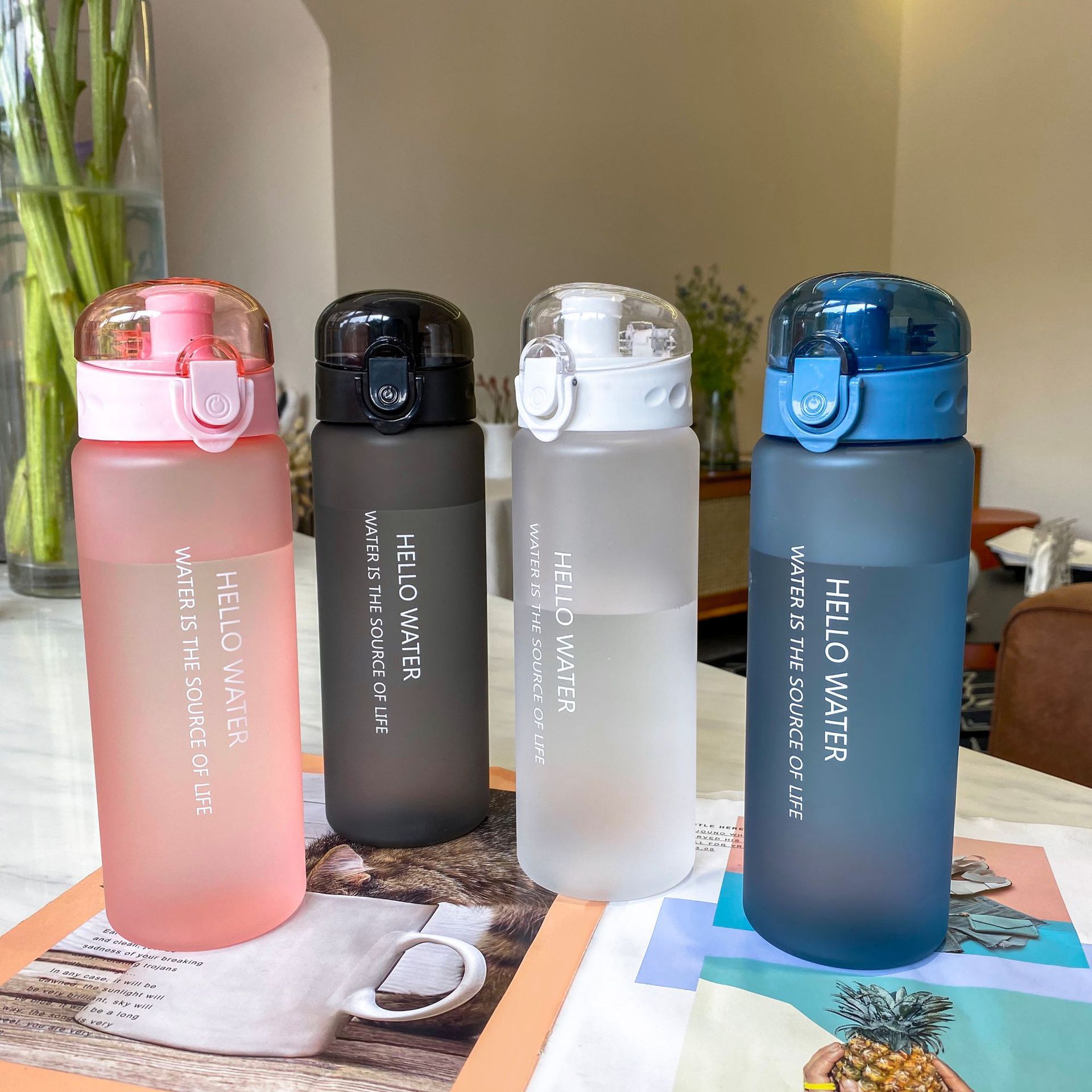 Nuevo esmerilado de plástico portátil taza portátil estudiante taza de agua al aire libre resistente al calor hombres y mujeres deportes de verano niños taza de agua