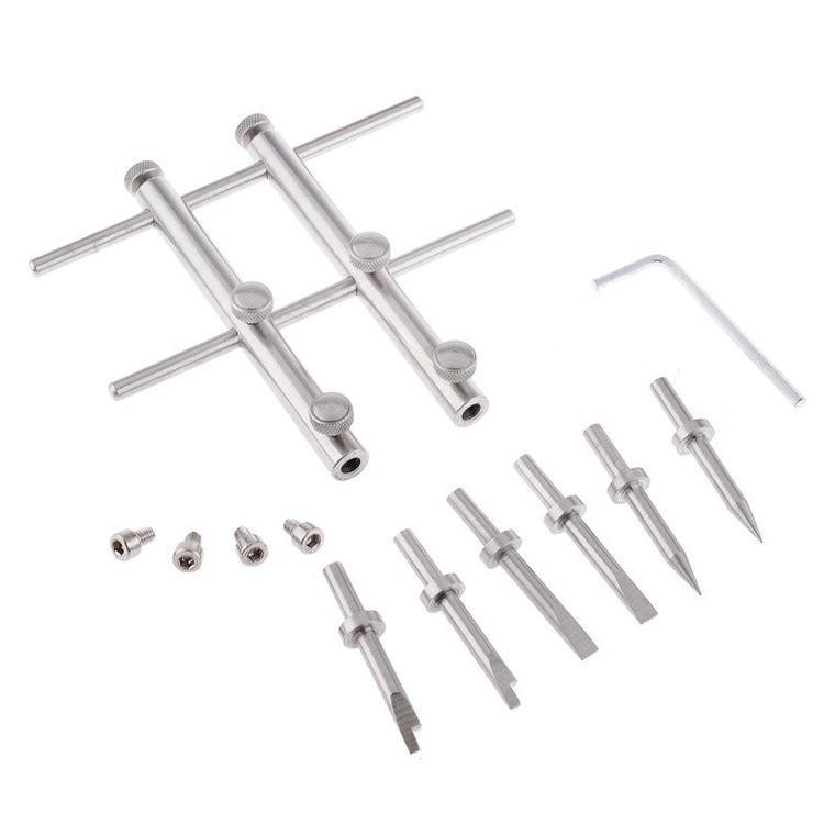 Tres conjuntos de herramientas de cabeza