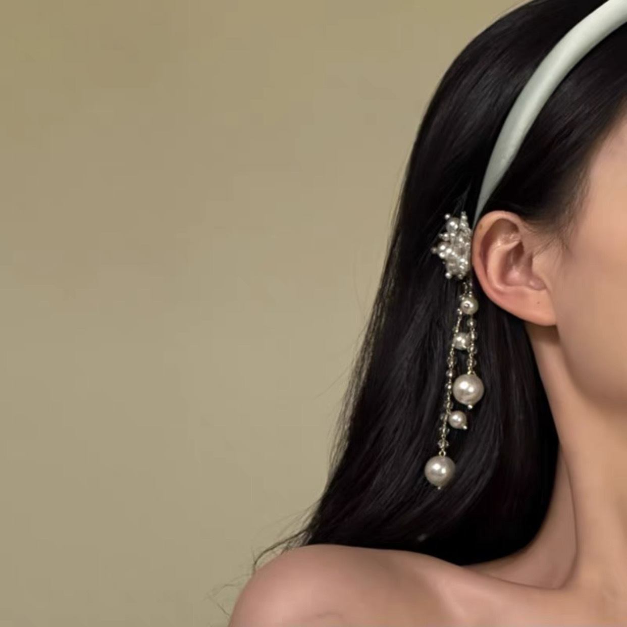 Rosa hermosa ~ 2025 primavera y verano nuevo original fresco cinturón de perlas vello cinturón de cabello atmósfera tarjeta de cabello