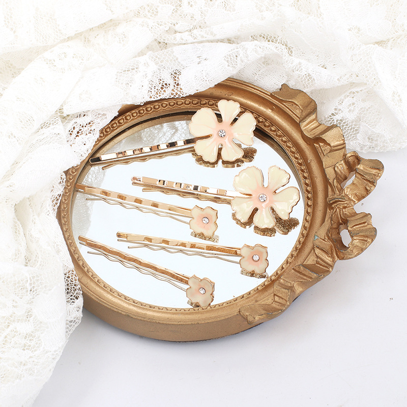 13g Weight Headwear Classification Women'S Gender Korean Style Style White, Pink, Yellow Color Oil Drop Flower Rhinestone Word Hairpin Niche Fashion Design Hair Accessories 6
