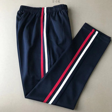 ����У��ѝ����ŮֱͲ���ɸ���С�W���׼t�ɵ��ܲ��{ɫ���{�lУѝ