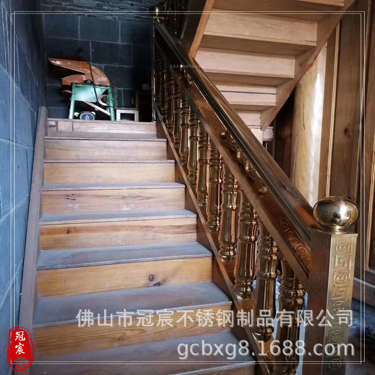 酒店服装店水景围栏用玫瑰金不锈钢葫芦柱 铁艺门950高花瓶管