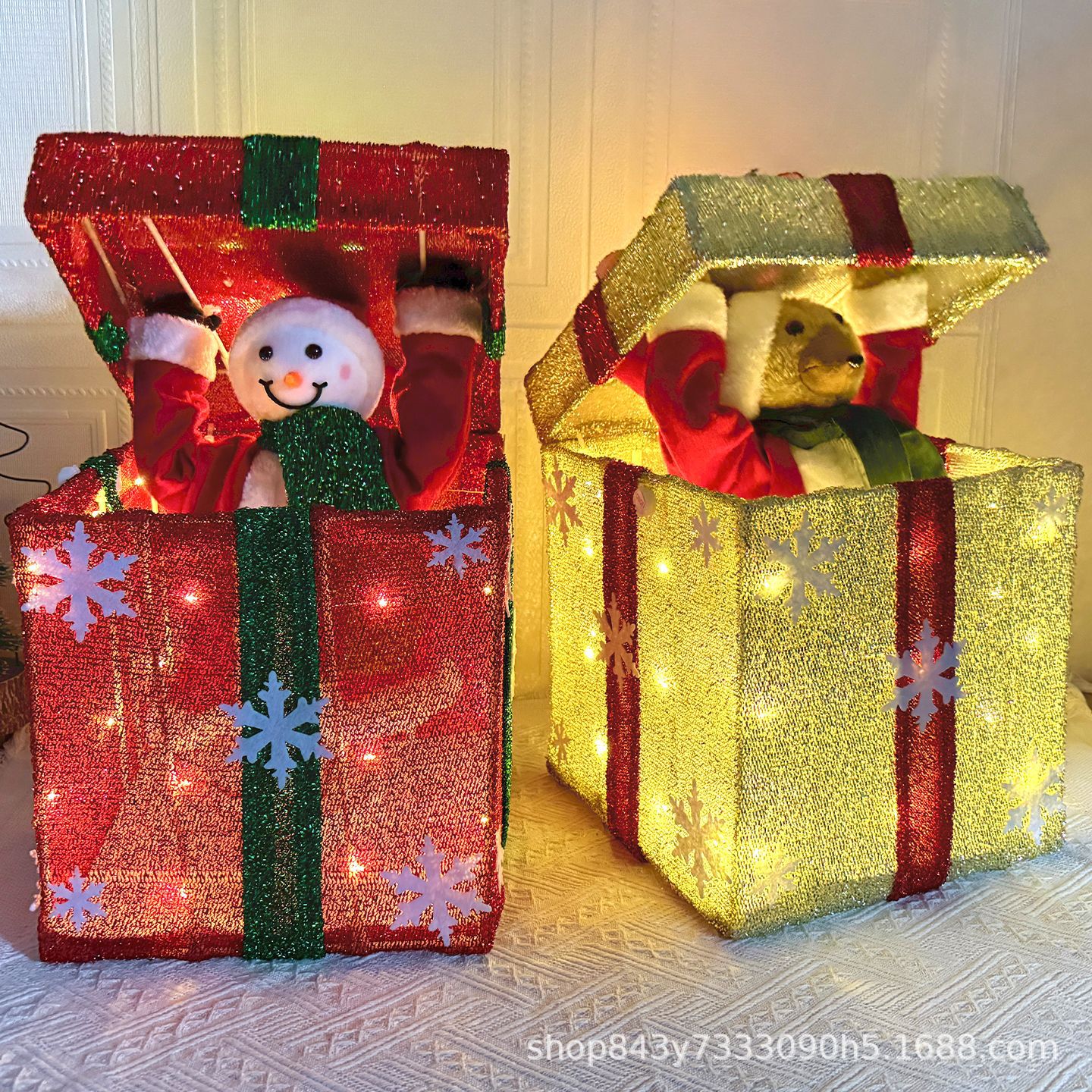 Decoración de Navidad caja abierta muñeco de nieve alce caja de regalo con luces ventana de música decoración de árbol de Navidad adornos de cabeza
