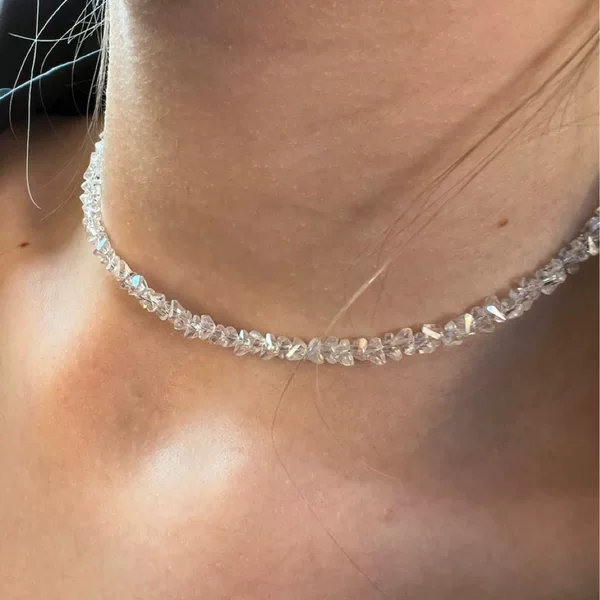 Multi-Faceted Glass Crystal Necklace, Fresh and Versatile, Handmade Beaded Choker, Shimmering Niche Design for Women