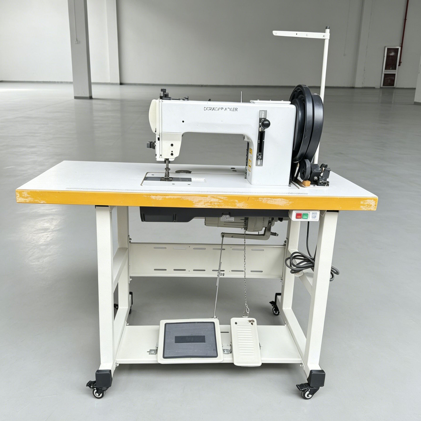�¹��ſ��� 204-370 ������ƽ��� Ƥ��ɳ�����߻� 9.8 ������