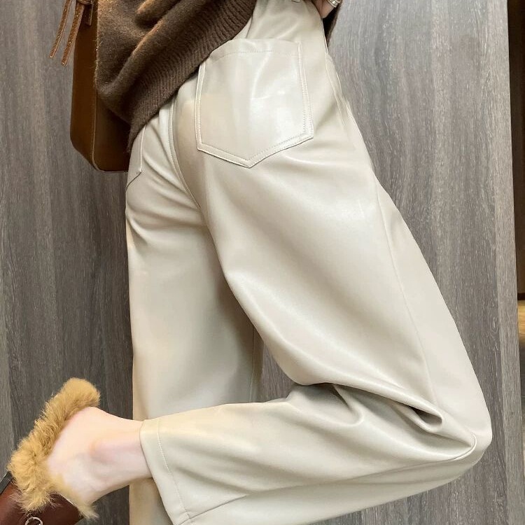 Off-White Pu Leather Pants for Women, Autumn and Winter 2025 New High-Waisted Hip-Covering Slimming Casual Drapey Cropped Fleece-Lined Harem Pants