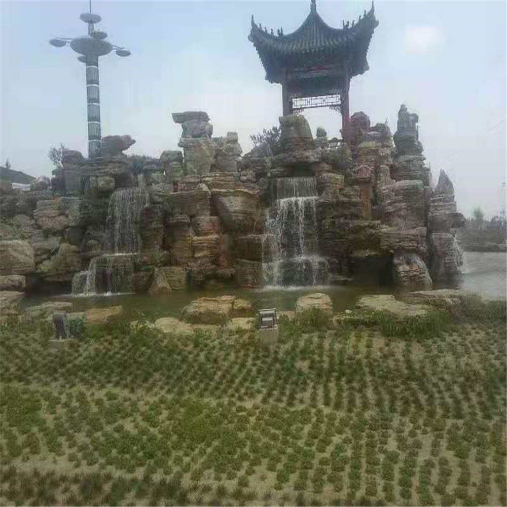 产地千层石批发假山石，从事假山驳岸设计施工景观石天然石