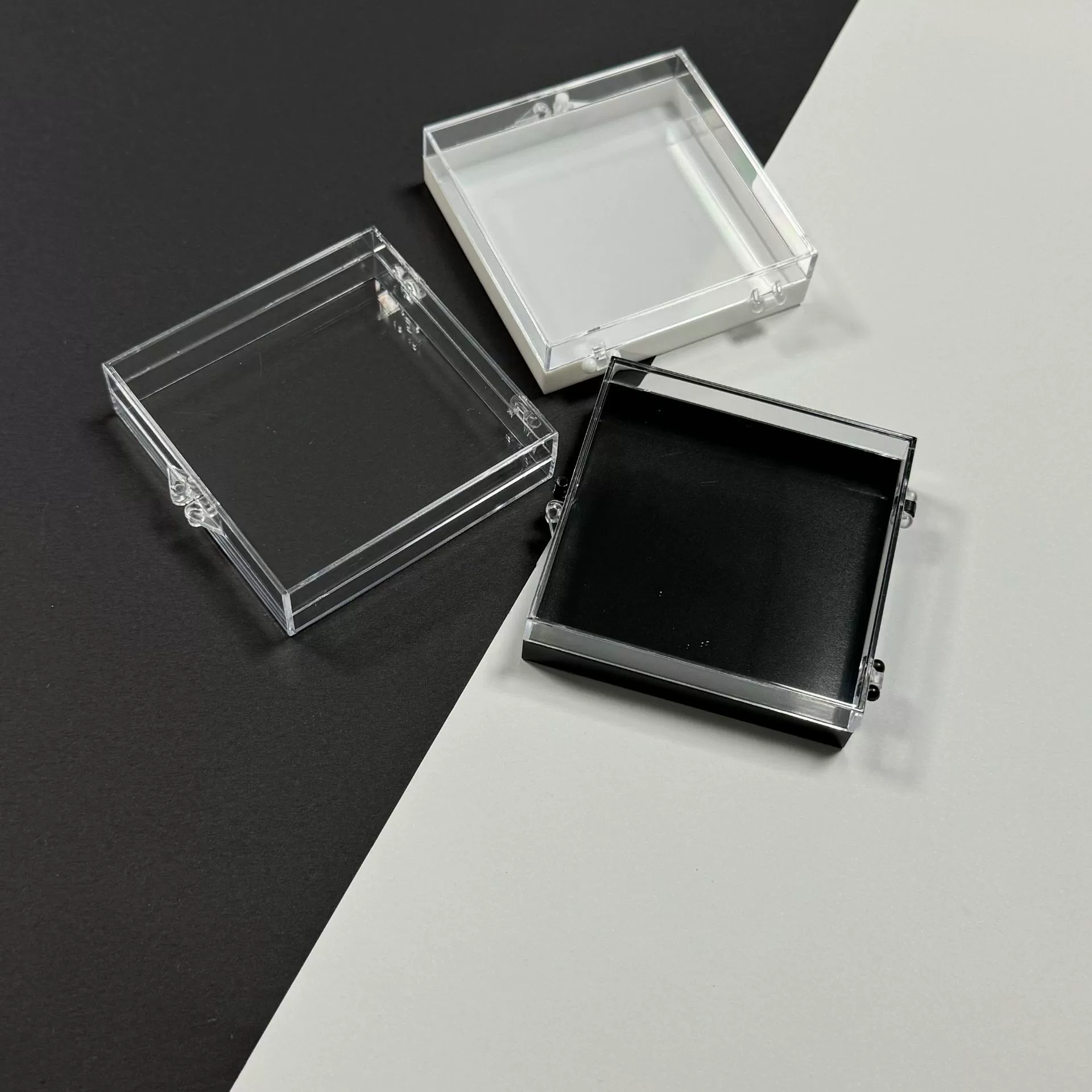 Оптовая упаковка для маникюра: пластиковая коробка для ногтей 70x70x18