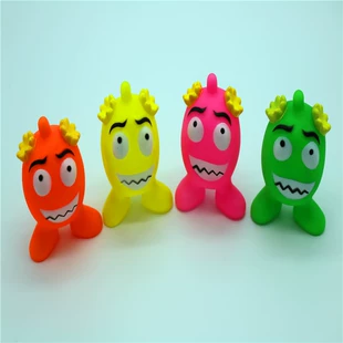Игрушка-монстр из ПВХ для собак со звуком прочная на укус