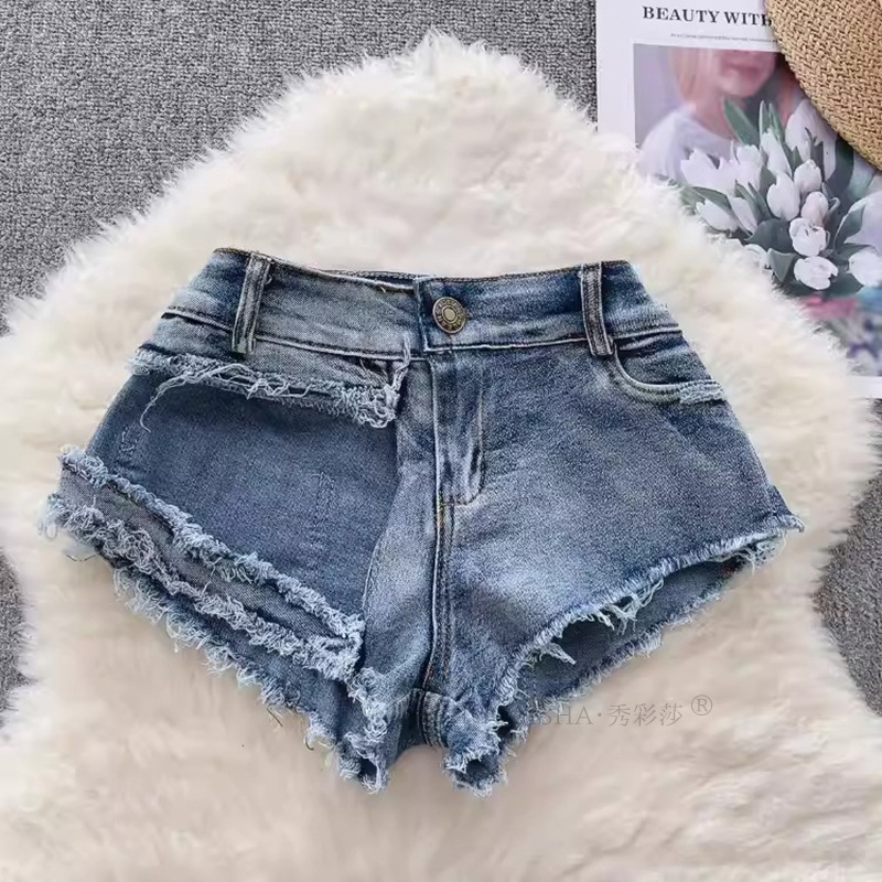 Women’s Sexy Denim-Look Hot Pants Shorts, Blue Polyester, One Size — detail image 10