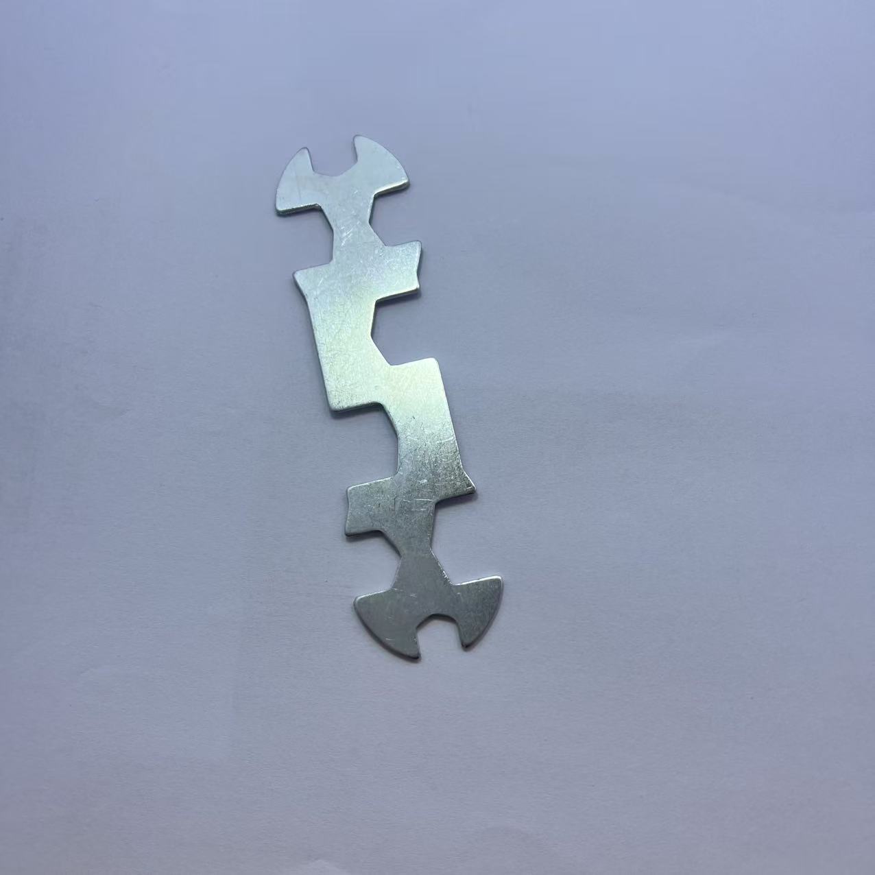 多功能扳手自行车赠品送扳手多功能扳子多口外六角扳手8孔花扳手