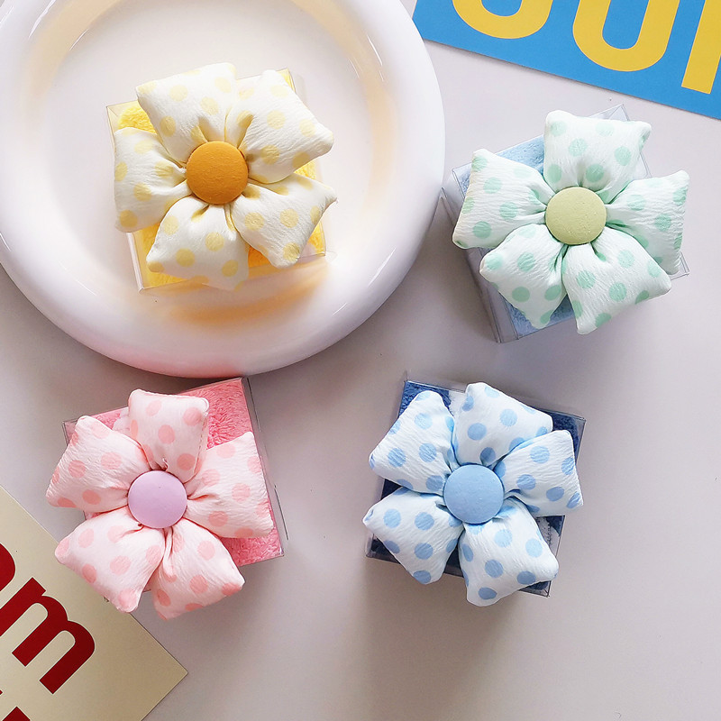 Hand Gift Towel Mori Flower Towel Coral Fleece Gift Towel Square Towel Happy Shop Wedding Gift Hand Gift