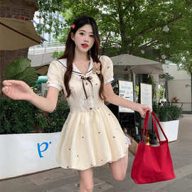 大码女装微胖mm甜美风黄色连衣裙女夏季减龄花苞短裙