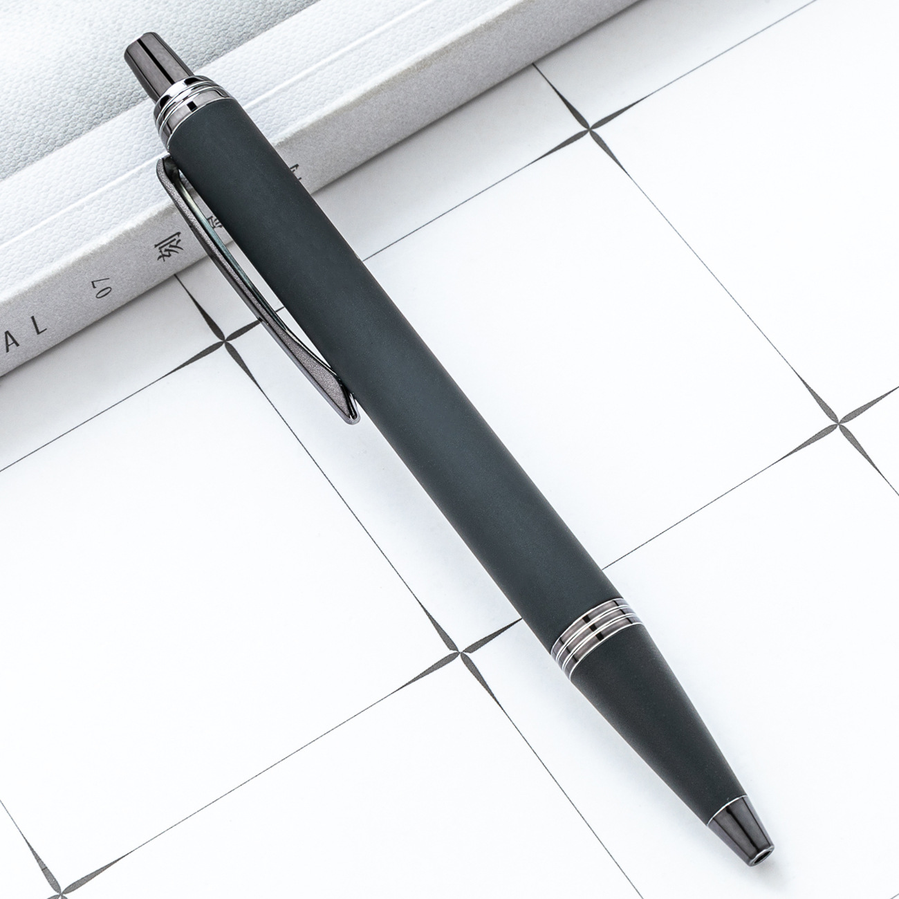 Nuevo bolígrafo de prensa puede imprimir logotipo hotel corporativo publicidad bolígrafo de regalo multicolor metal bolígrafo mayorista