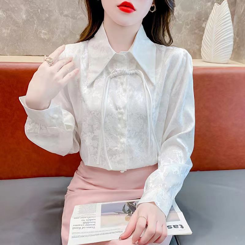 新中式国风盘扣提花缎面衬衫2025春季新款复古设计感长袖衬衣上衣