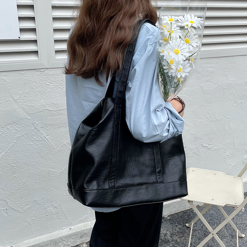 Versione coreana della borsa a tracolla grande capiente in PU morbido verde avocado di inizio primavera, da viaggio, per pendolari, color crema e bianco_voghion.com