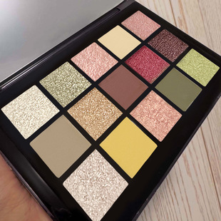 ���堖15ɫ��Ӱ�����ˆ������t�߹��������Qһ�w��Ӱ�P���yƷ