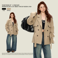 原创高级感卡其色短款风衣男秋季宽松显瘦休闲英伦风外套