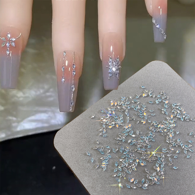 Transparent Diamond-Shaped Mini Micro-Zircon Nail Art Accessories Christmas Snowflake Rhinestone Illusion White Moonlight Wearable Nail Decorations