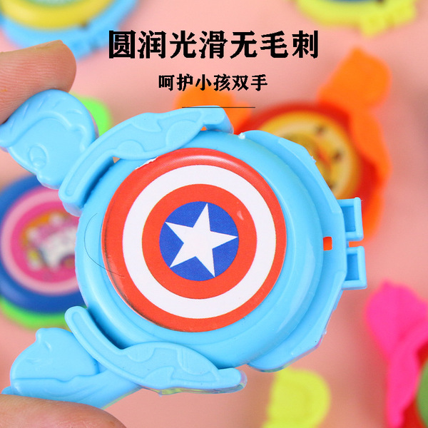 cartoon football frisbee