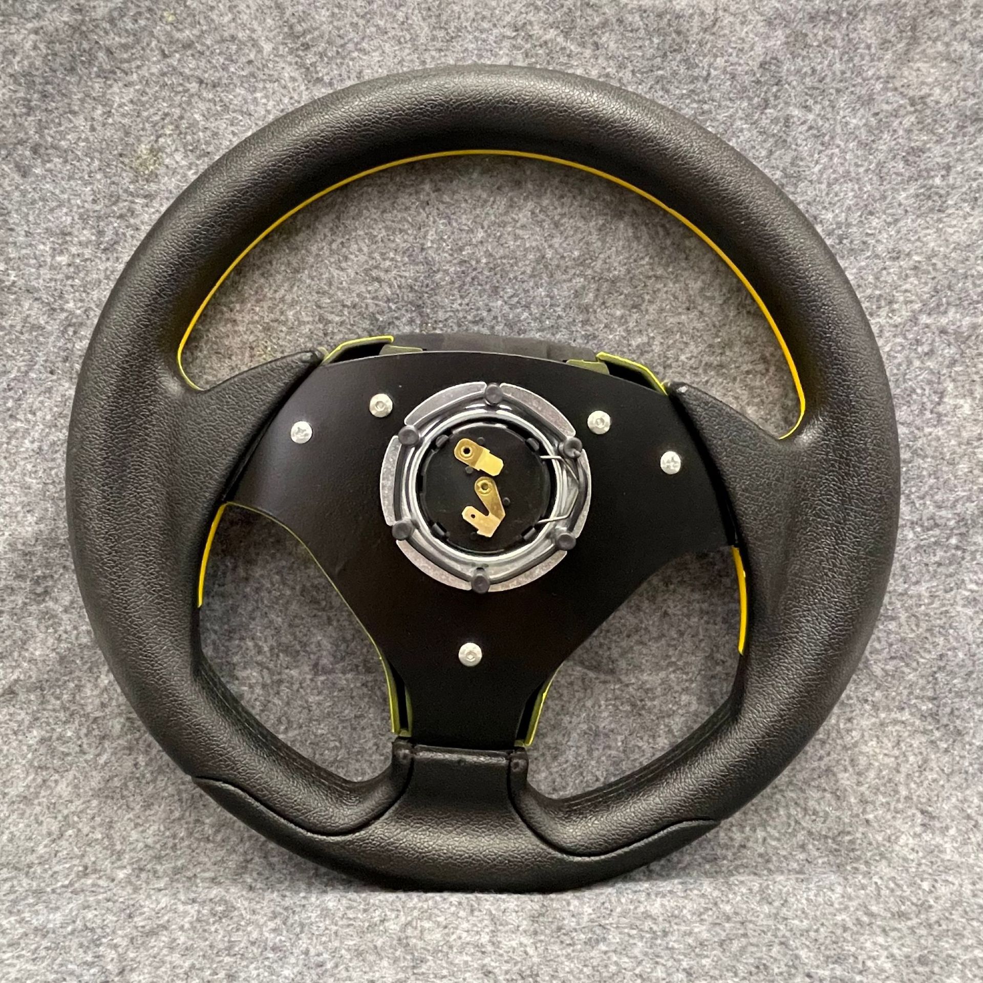 Customized Car Steering Wheel PU Imitation Racing Steering Wheel for Kart Racing Games 13inch Universal Steering Wheel