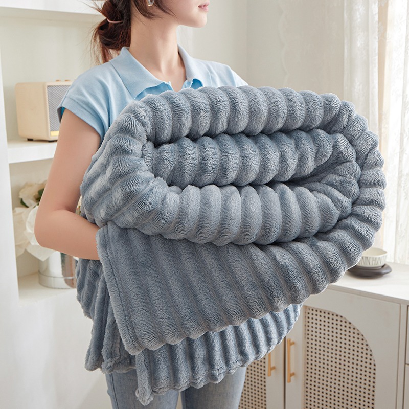 Comercio exterior amazonas gruesa manta de cordero de peluche cálida sofá de peluche siesta manta de peluche fría