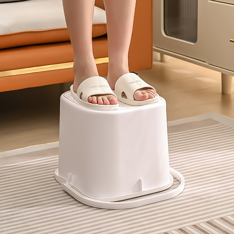 Bañera de pies bañera de pies cuenca del baño de pies del hogar cubo de baño de pies de plástico adulto cubo de baño de pies engrosada con mango fábrica al por mayor