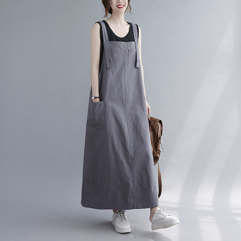 plus size chubby girl Summer 2025 New Mid-length Strap Dress Women's Western Style Age-reducing Over-knee Art A- character dress