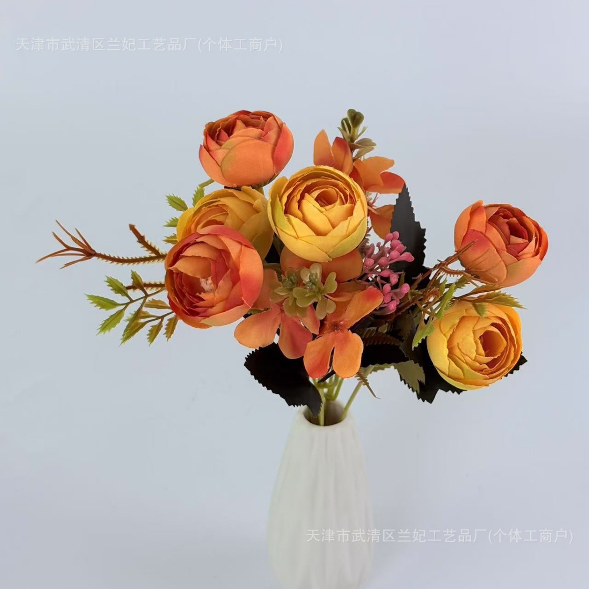Simulación de colores otoñales, capullos de té, rosas de té, flores pequeñas, flores falsas, decoración del hogar, colocación del hotel, decoración del proyecto, boda transfronteriza