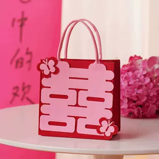 定制毛毡红色喜字礼品袋伴手礼无纺布布料托特包婚礼手拎包包装