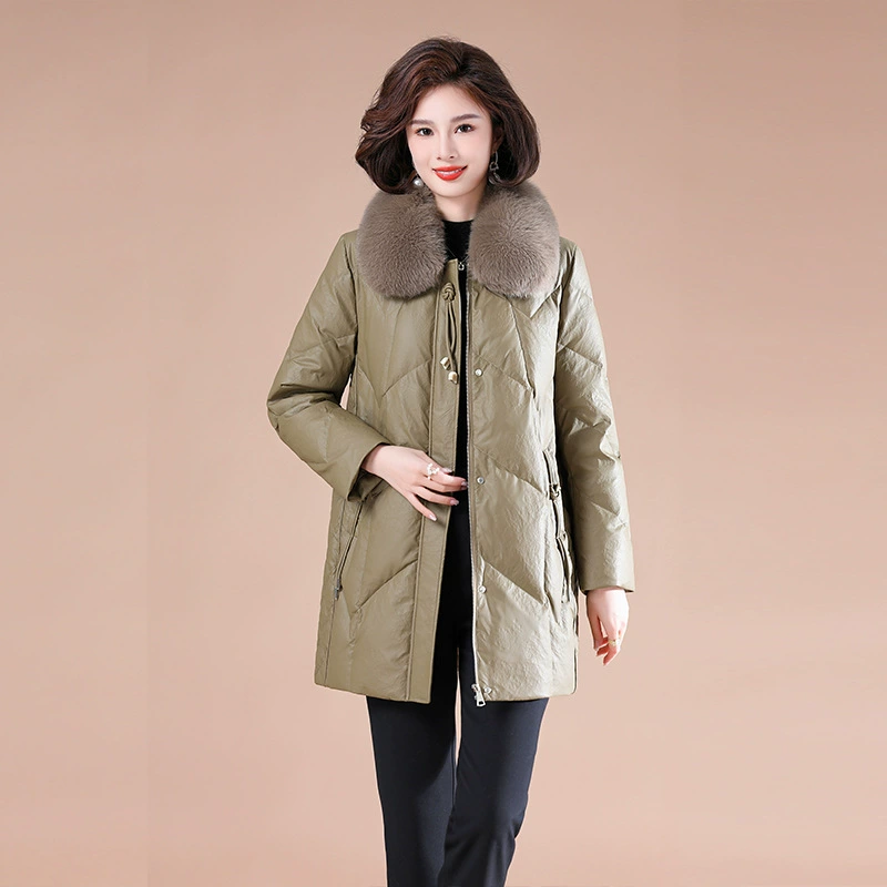 Толстая куртка средней и старшей женщины пуховик мамы среднего возраста