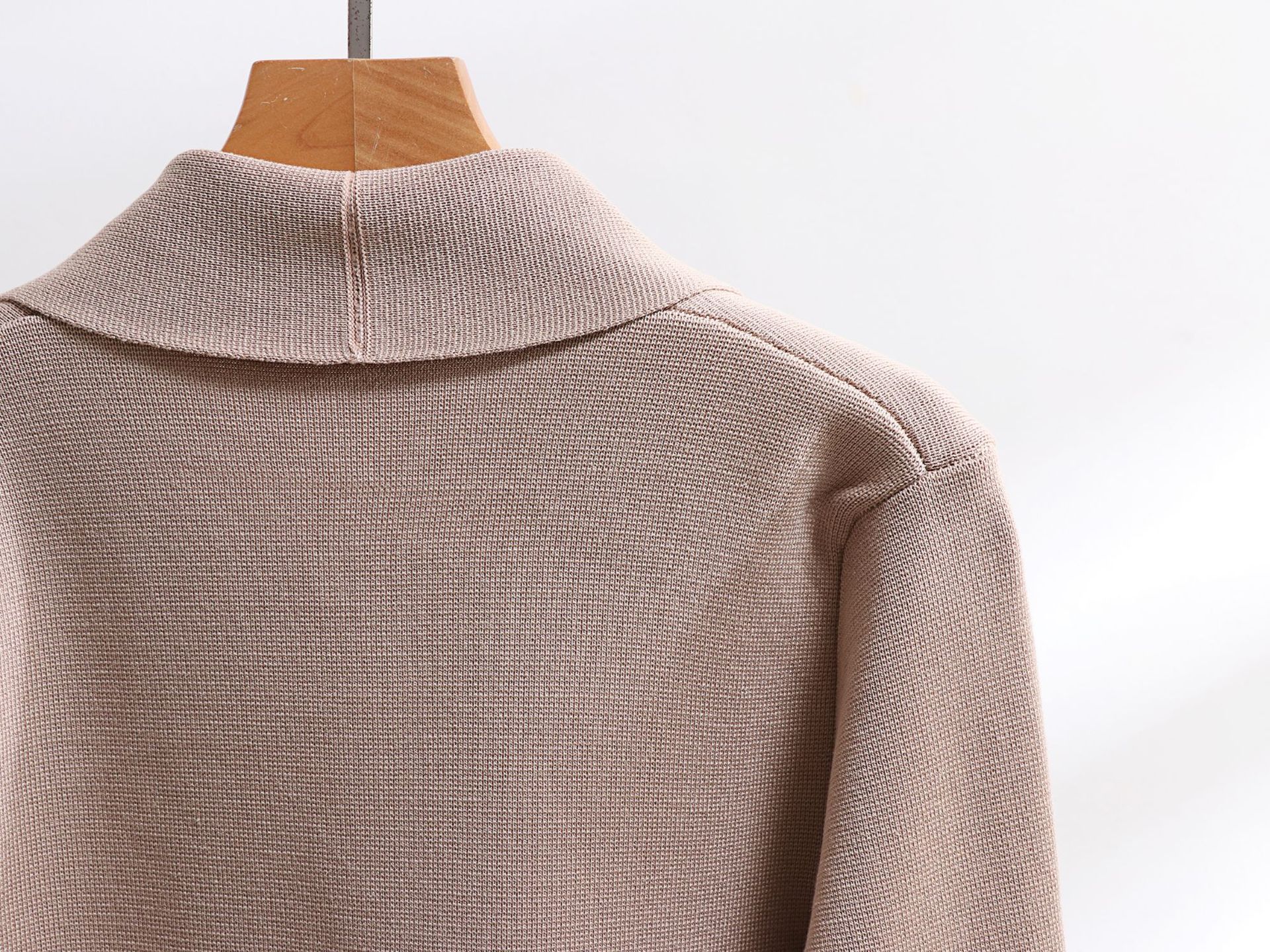 Vêtements pour femmes mode costume simple à manches longues haut de couleur unie taille haute jupe mi-longue petite jupe deux pièces_voghion.com